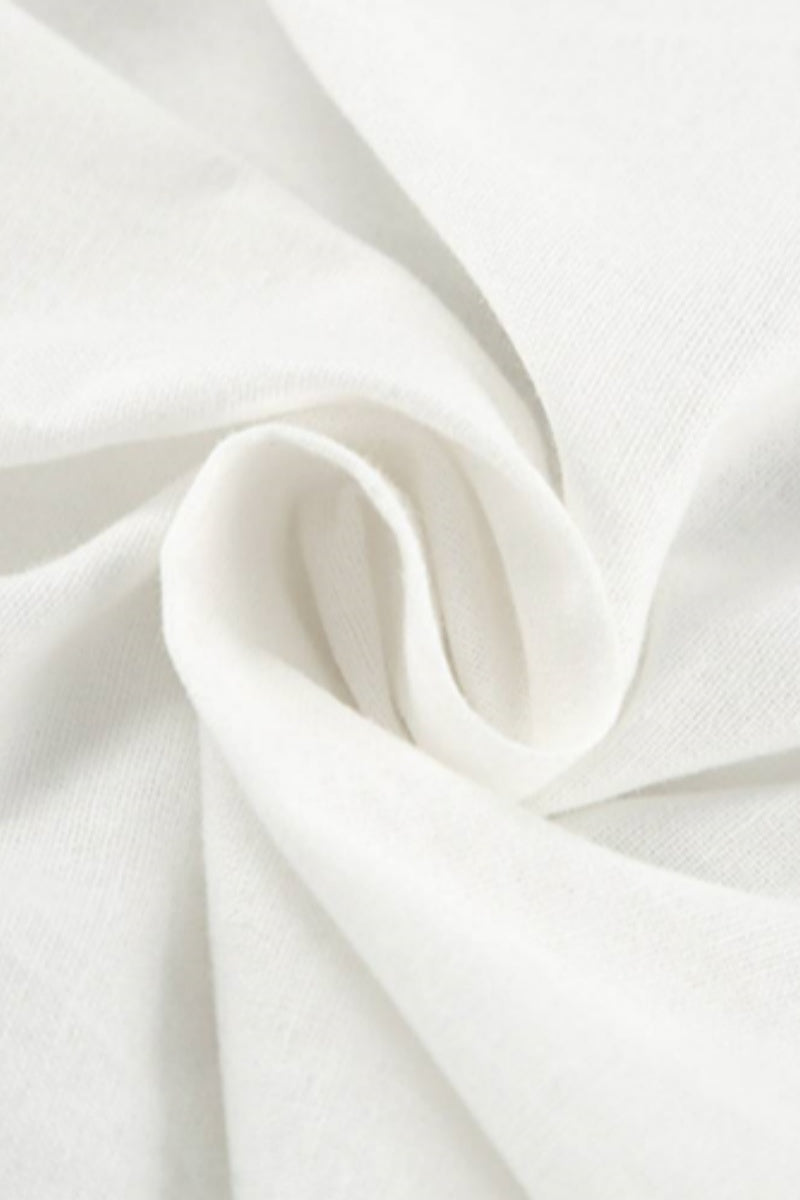 Ensemble short à manches longues à volants avec détails à lacets