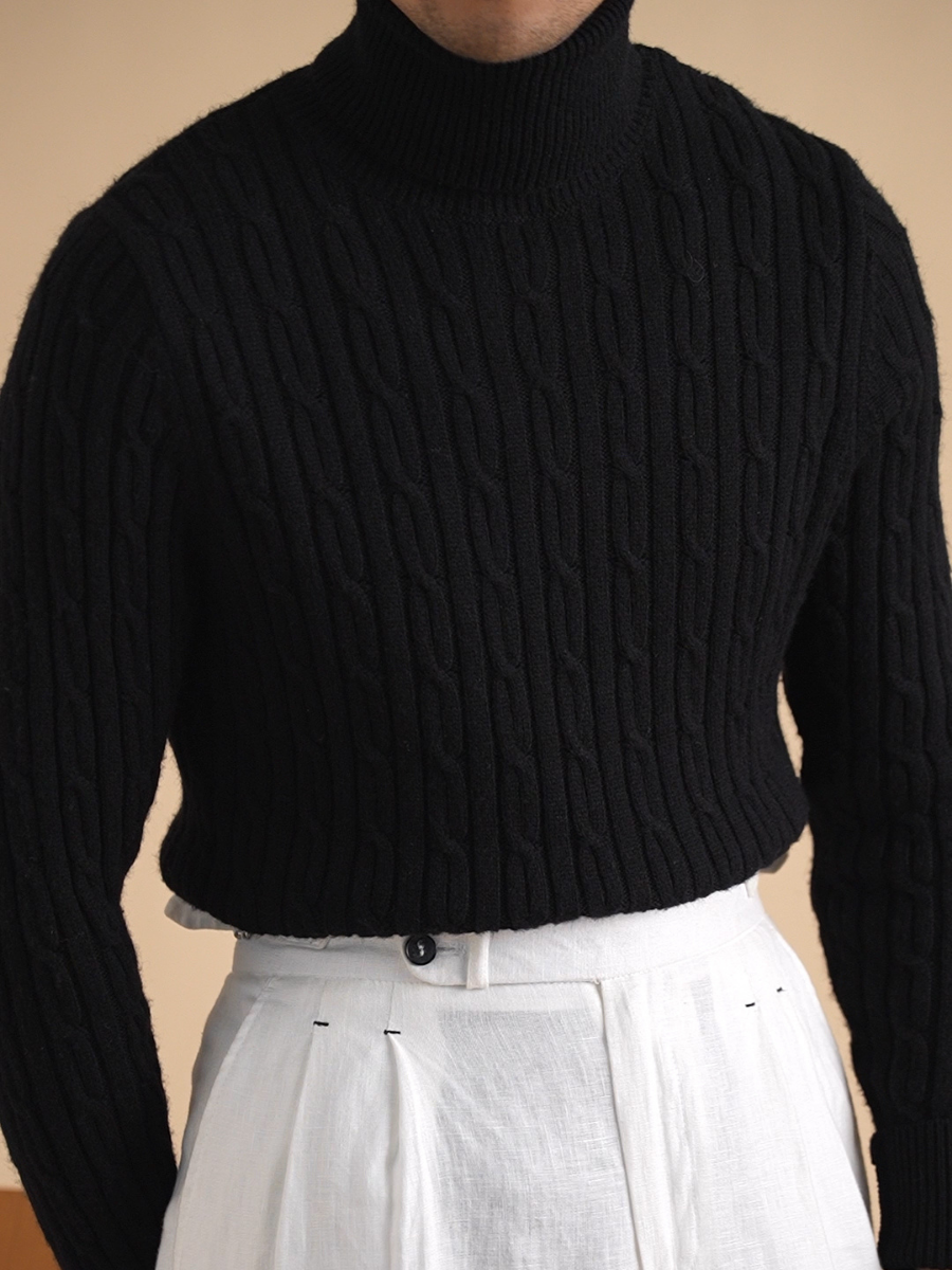 Pull col roulé en maille torsadée pour homme