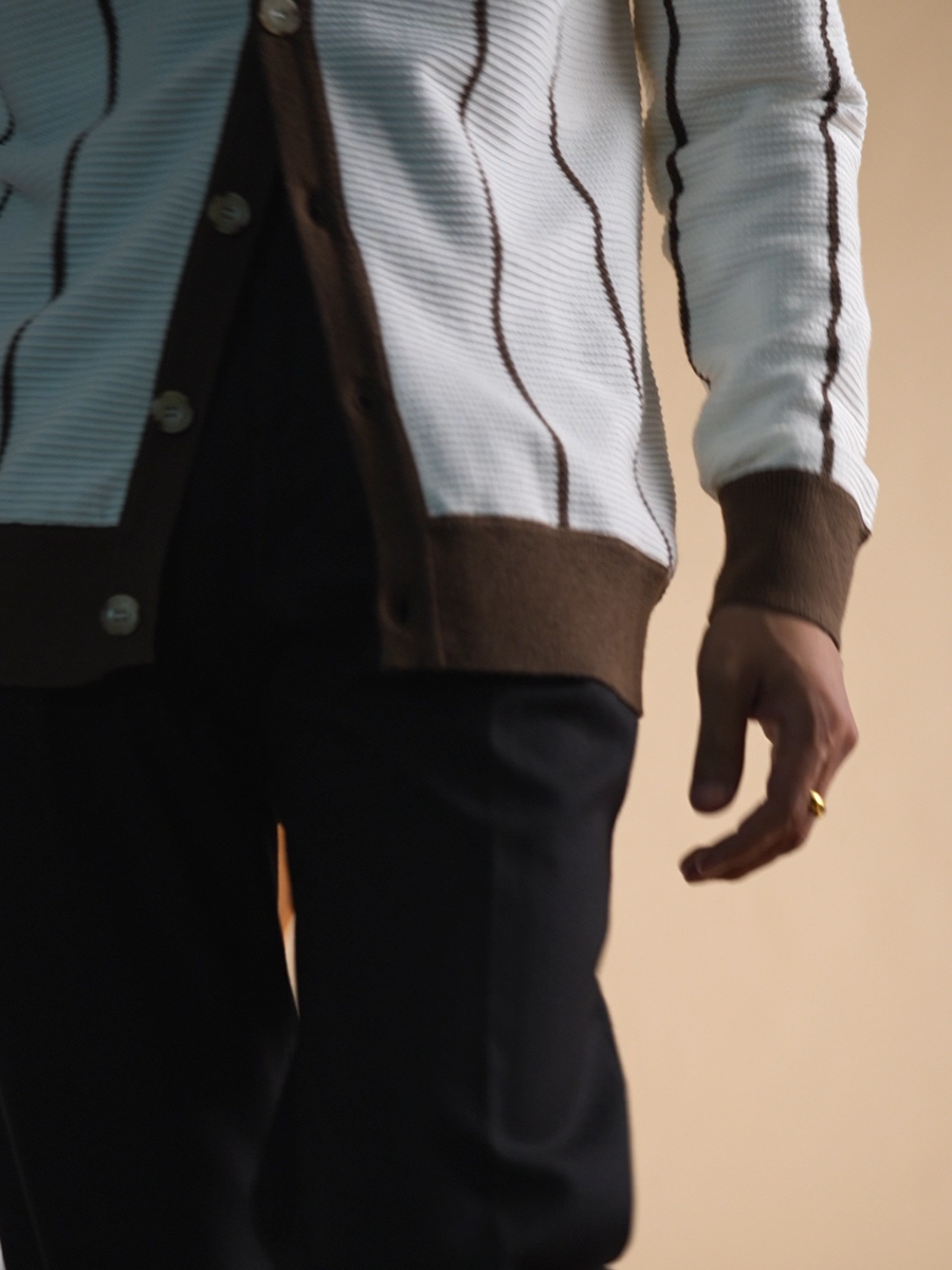 Cardigan boutonné à rayures