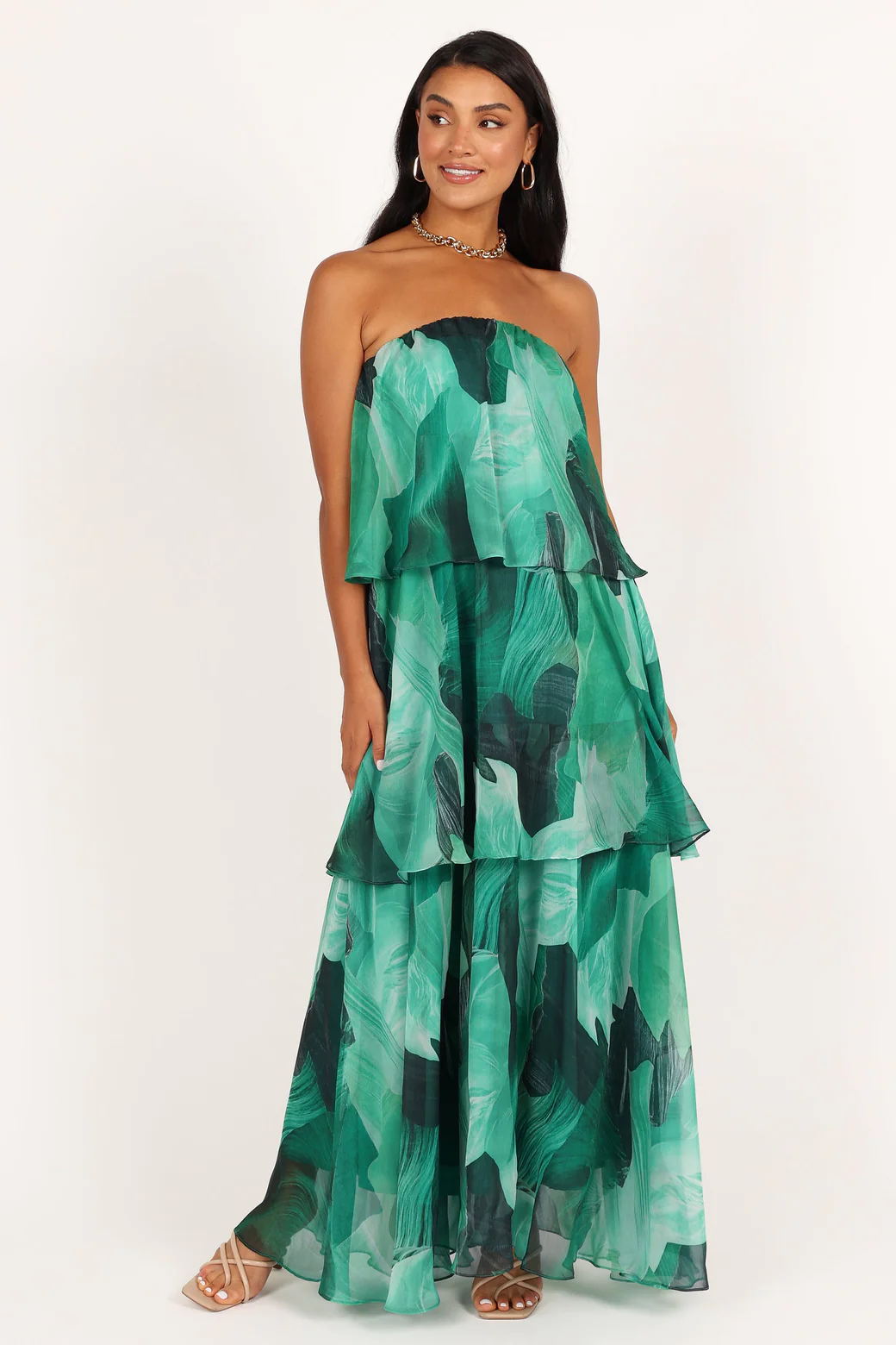 Trägerloses, gestuftes Maxikleid „Calista Green Bloom“.