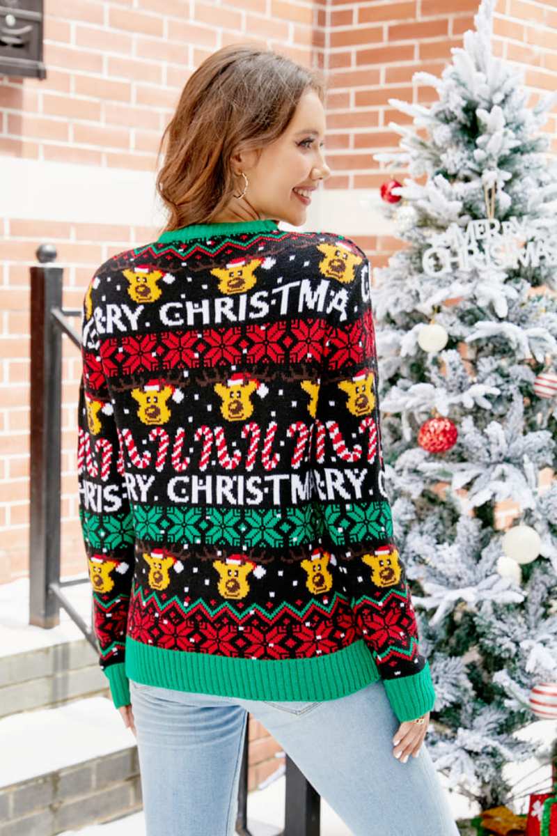 Pull de Noël avec dessin animé de renne