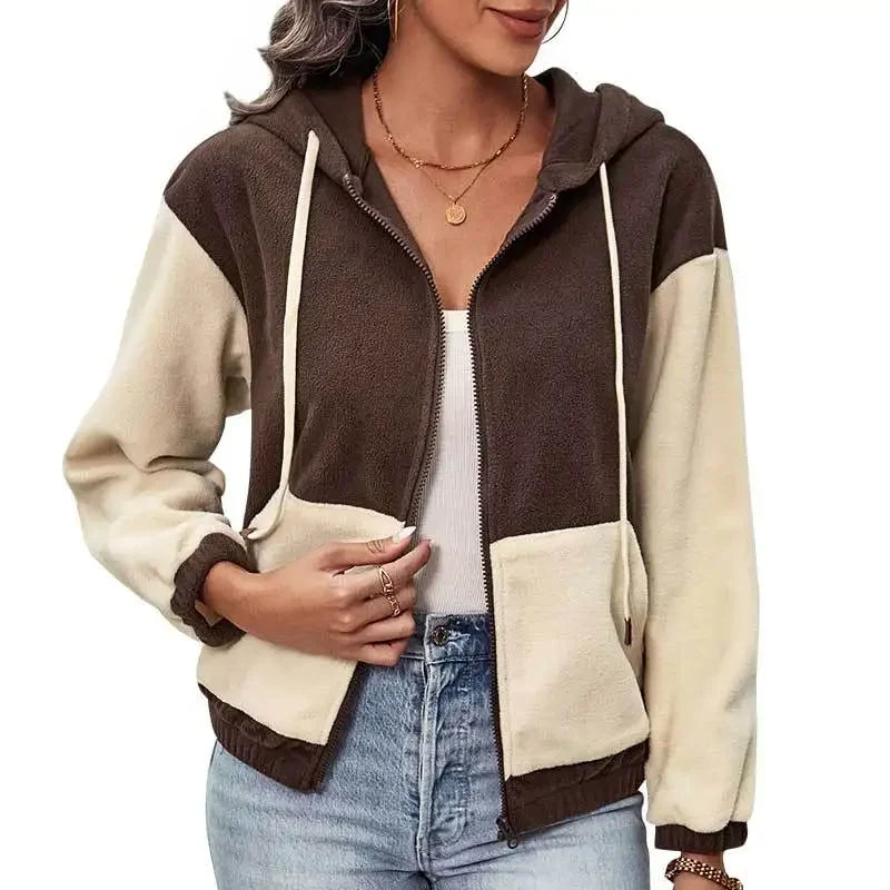 Kapuzen-Fleecejacke mit Patchwork-Design
