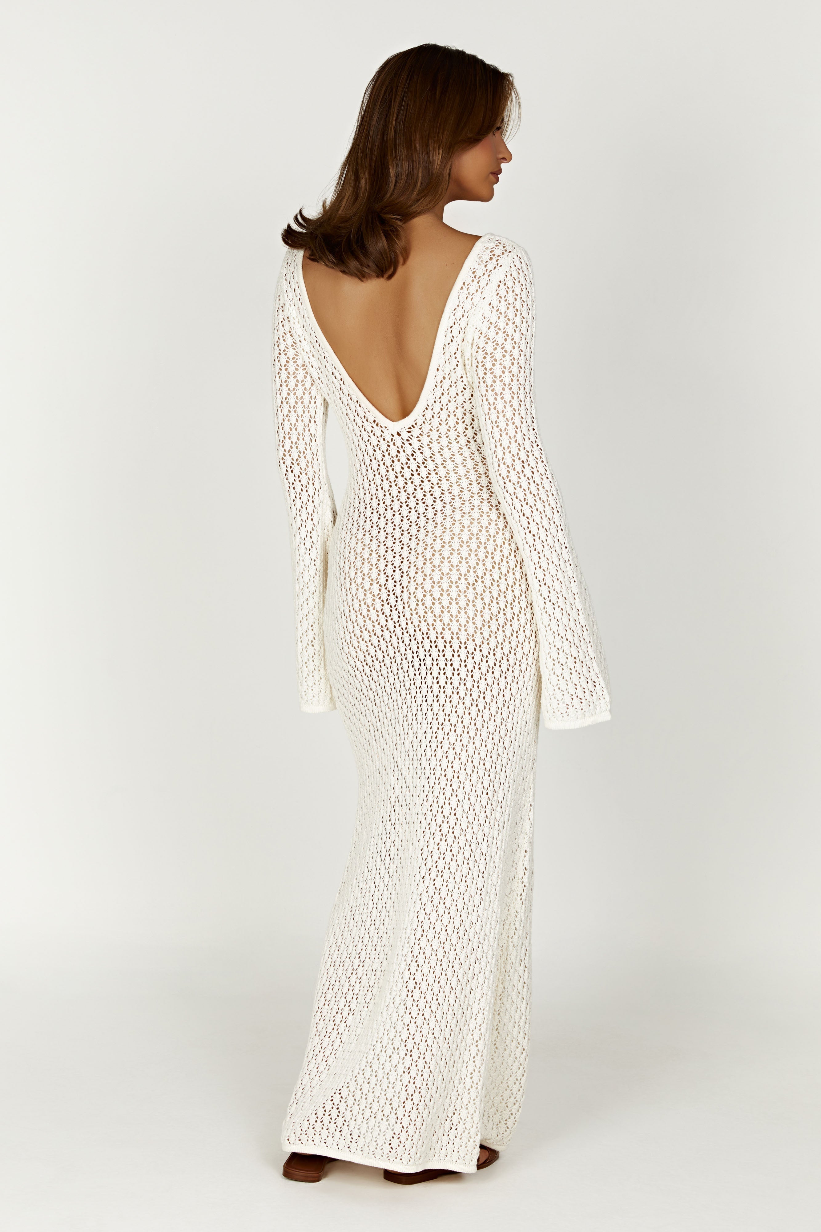 Stuttgart | Robe élégante et ample avec couture blanche