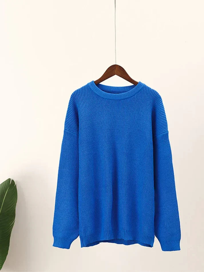 Pull d'hiver chaud : col rond tendance au design minimaliste