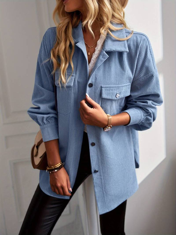 Entspannte Cordjacke