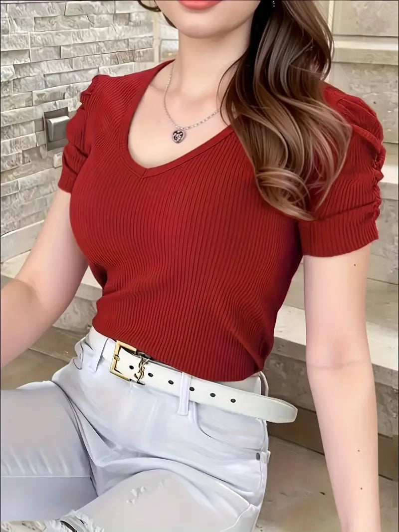 Isabella – T-shirt uni à col en V et côtelé pour le printemps