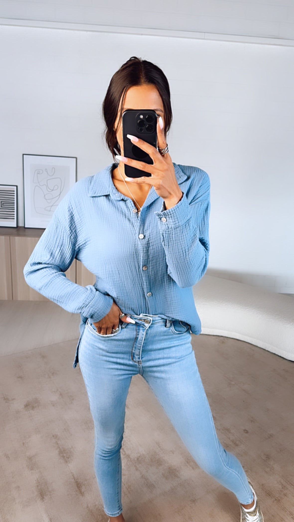 Trend Bluse, schmaler Schnitt / taubenblau Art. 6269