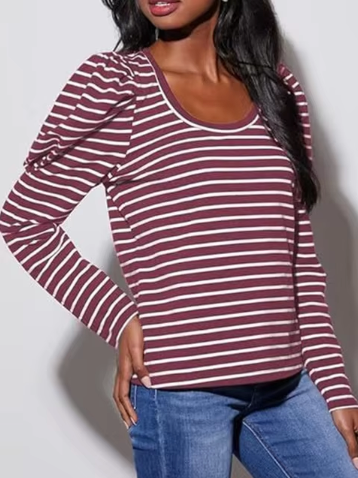 – Pull à manches bouffantes et manches longues