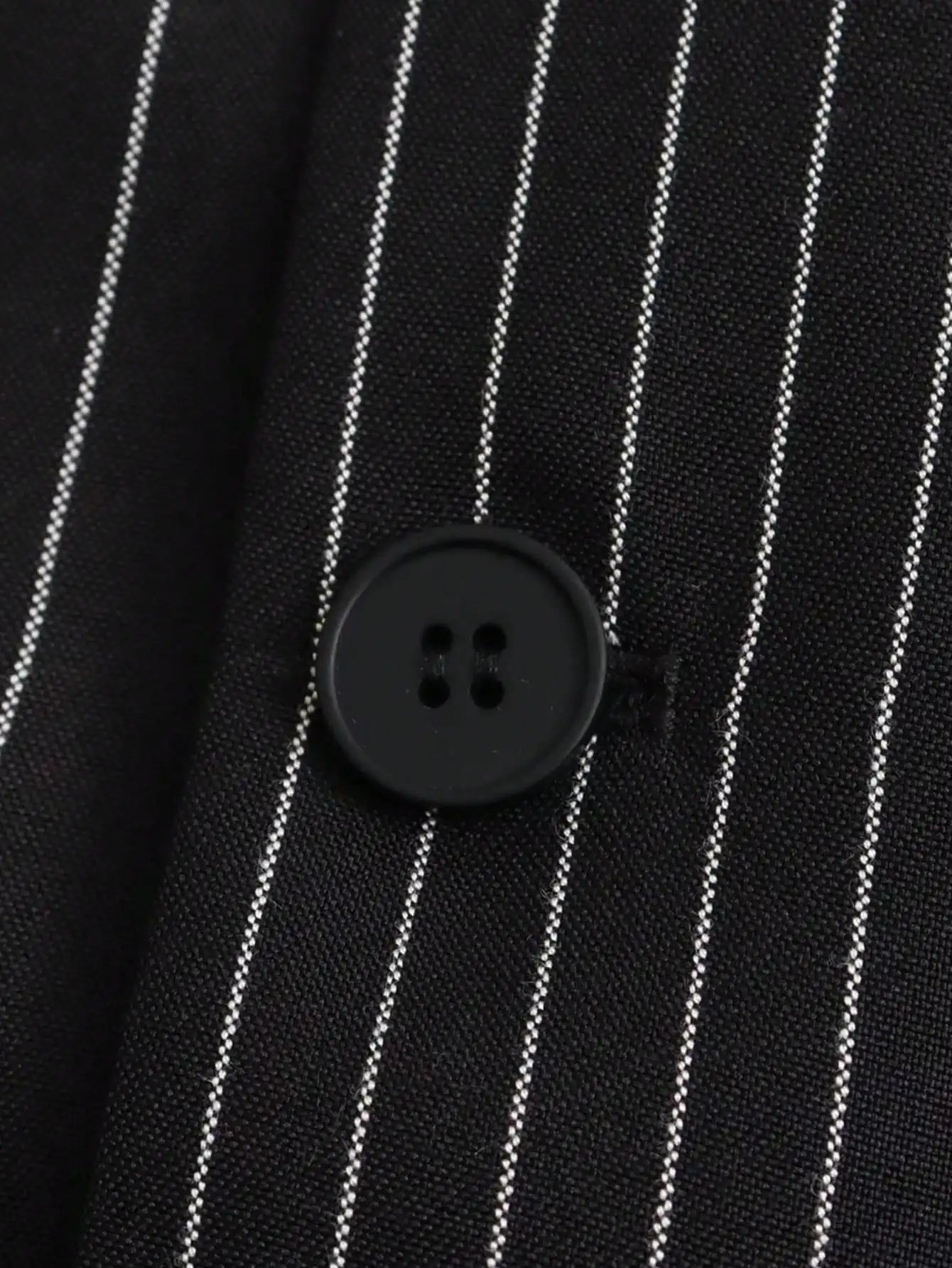 Blazer rayé pour femme avec fermeture boutonnée à la cheville - Classique et élégant