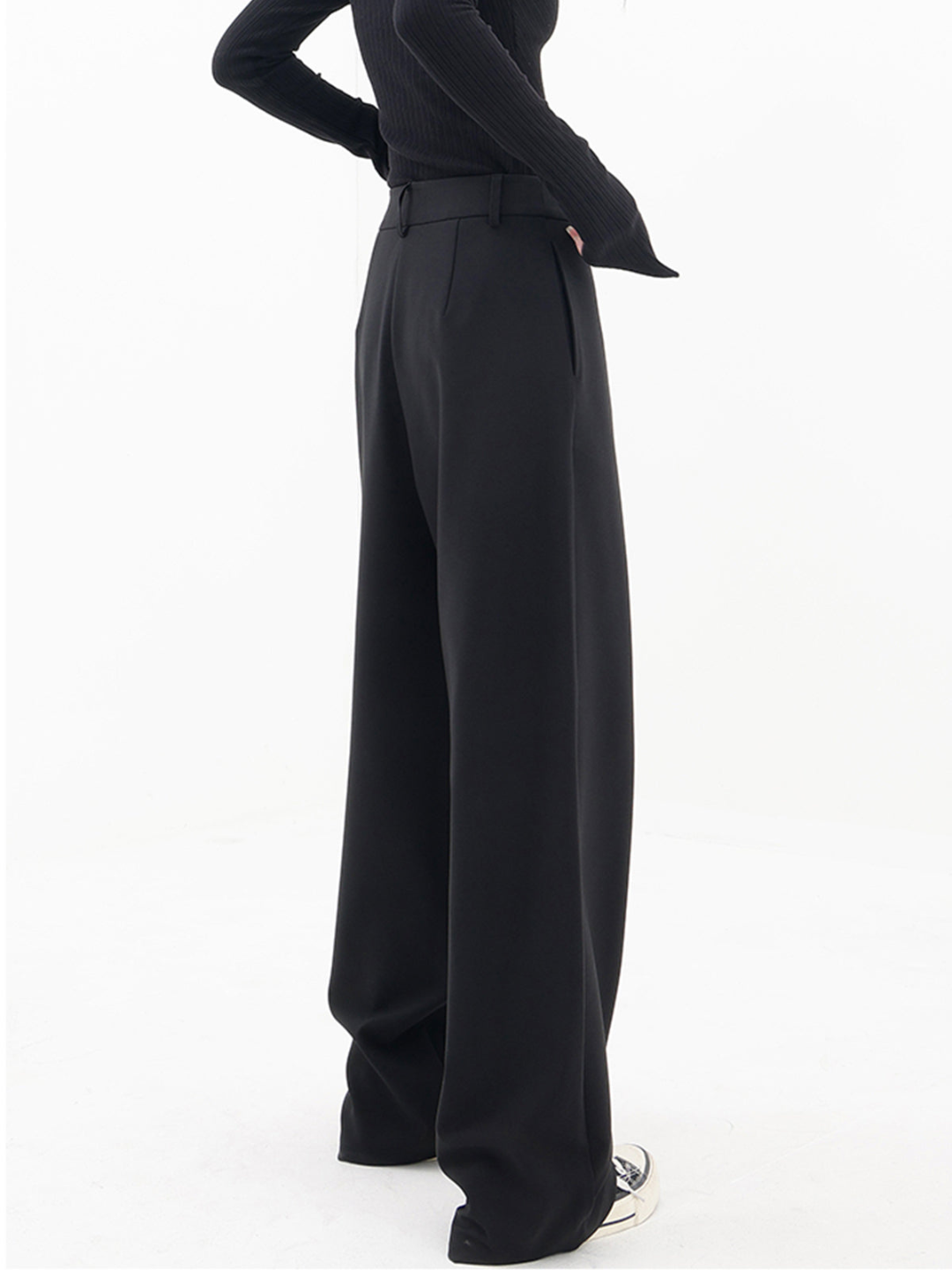 Imogen™ - Asymmetrische Baggy-Hosen