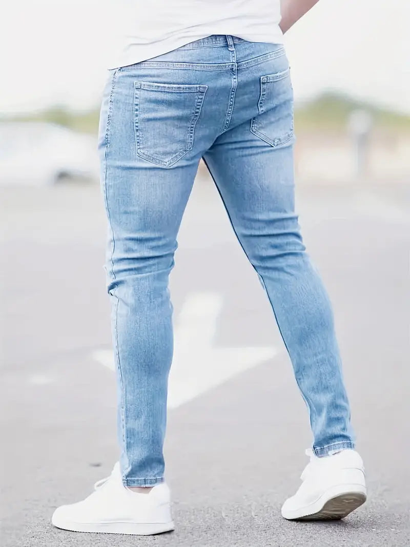 Ethan – un jean skinny déchiré pour le printemps
