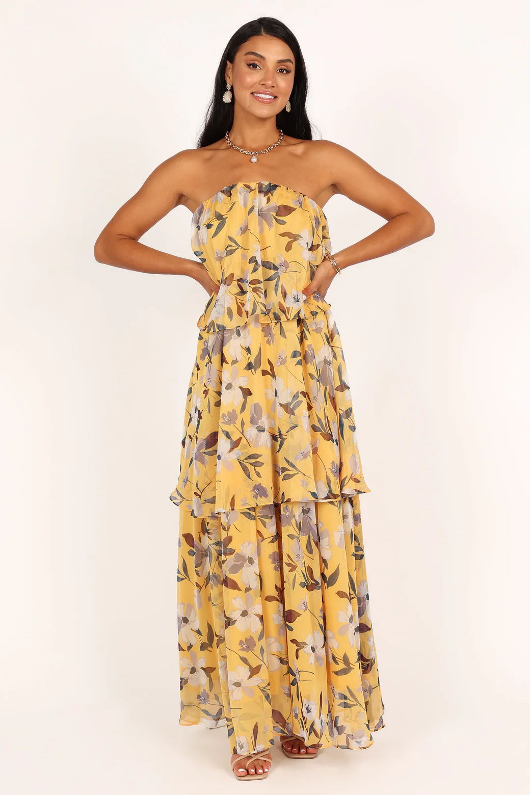 Trägerloses, gestuftes Maxikleid „Calista Green Bloom“.