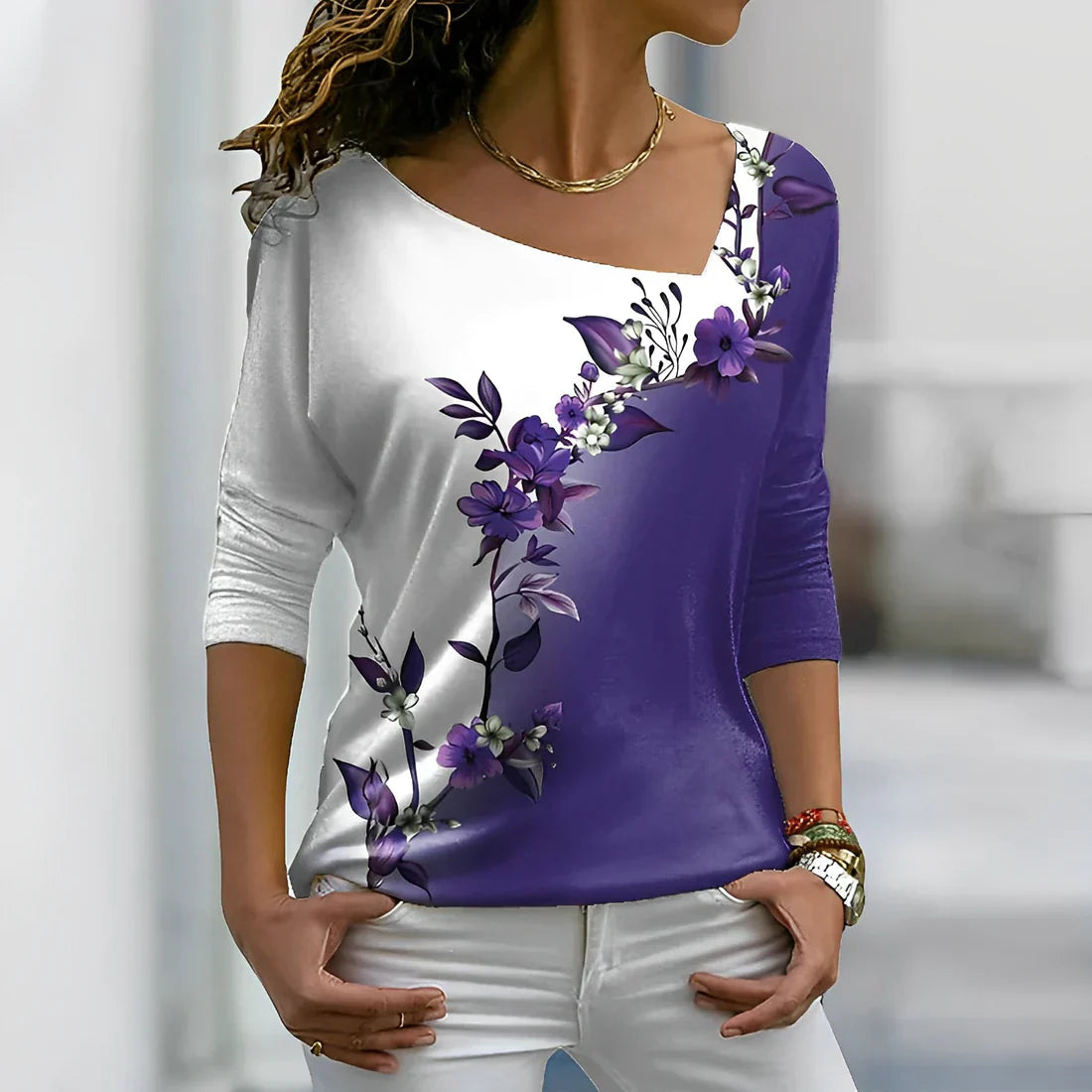 Bellachicha - Florales kontrastfarbiges Art Shirt