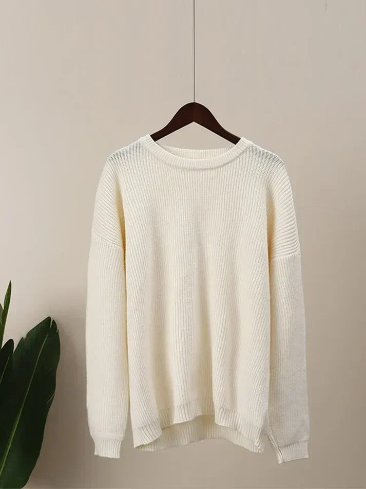 Pull d'hiver chaud : col rond tendance au design minimaliste