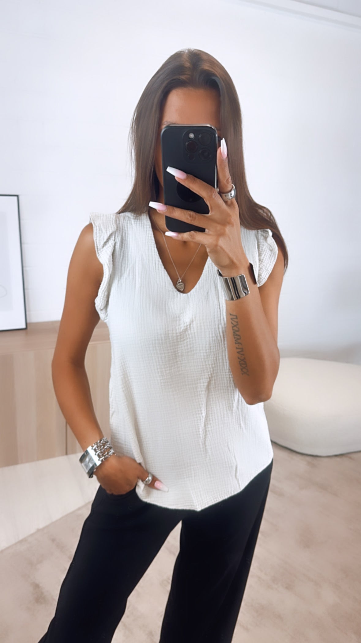 Top mit Volant Schultern / beige Art. 6869