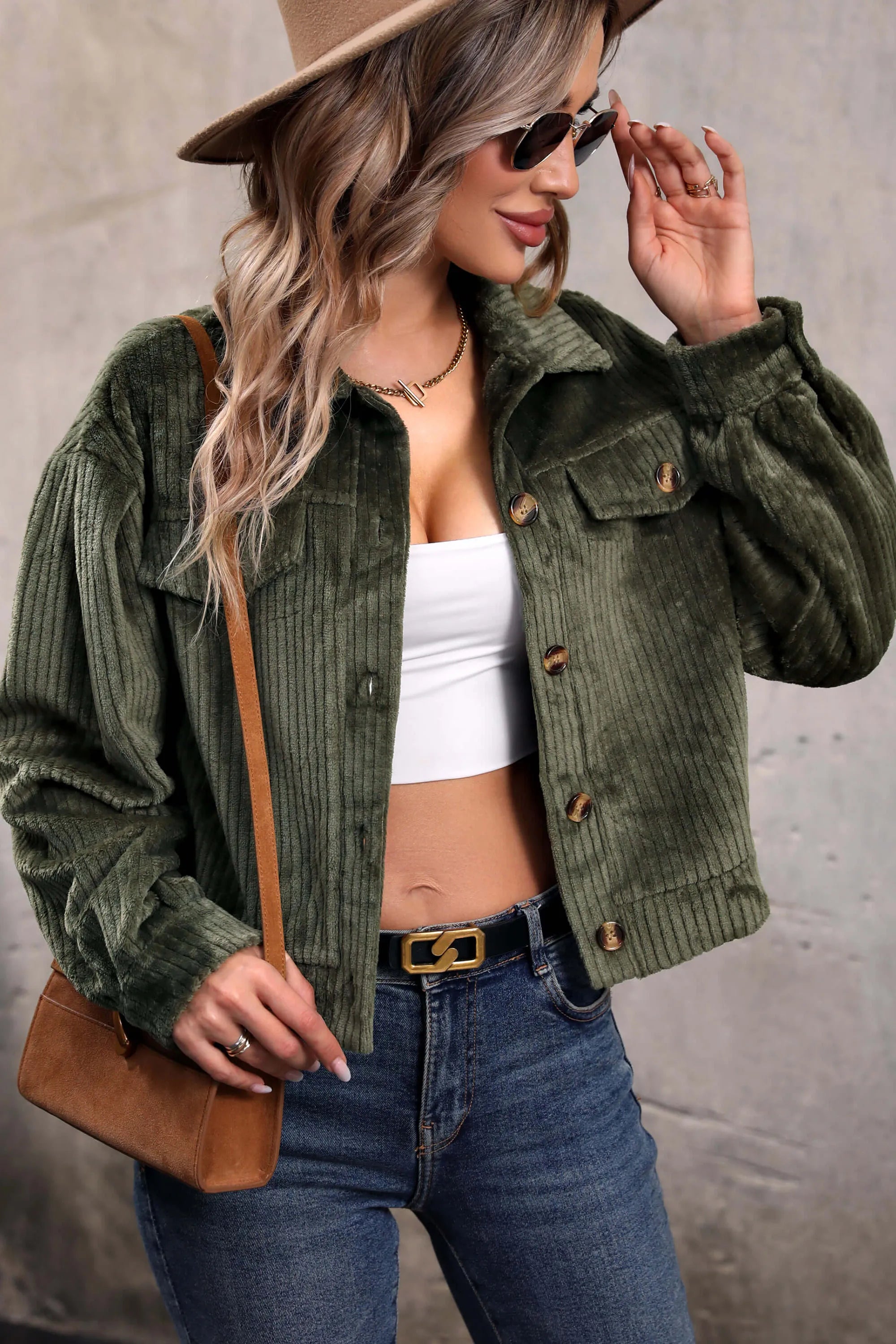 Veste courte en velours côtelé Sabrina - Vert olive