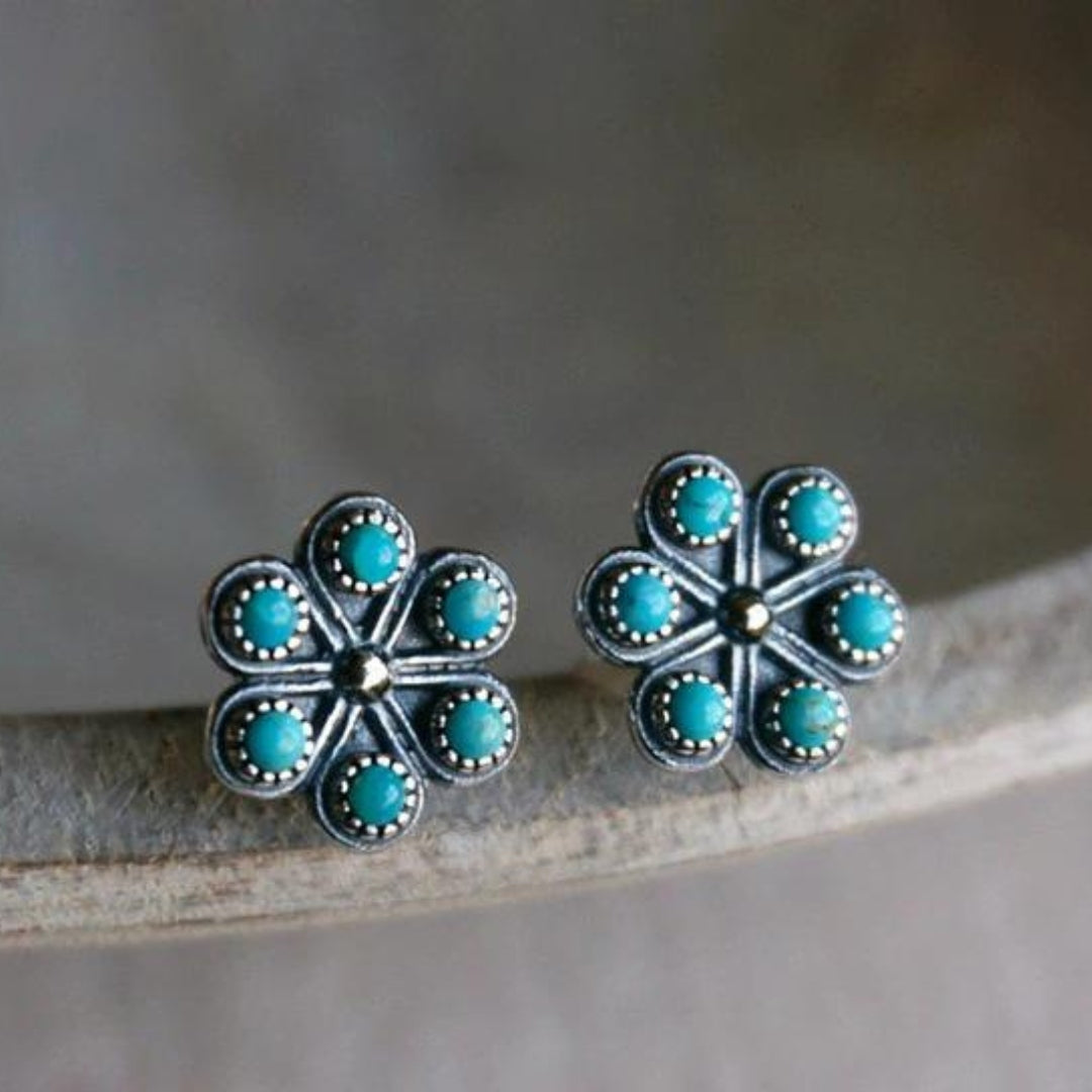 Boucles d'oreilles bohèmes en argent sterling avec opale bleue