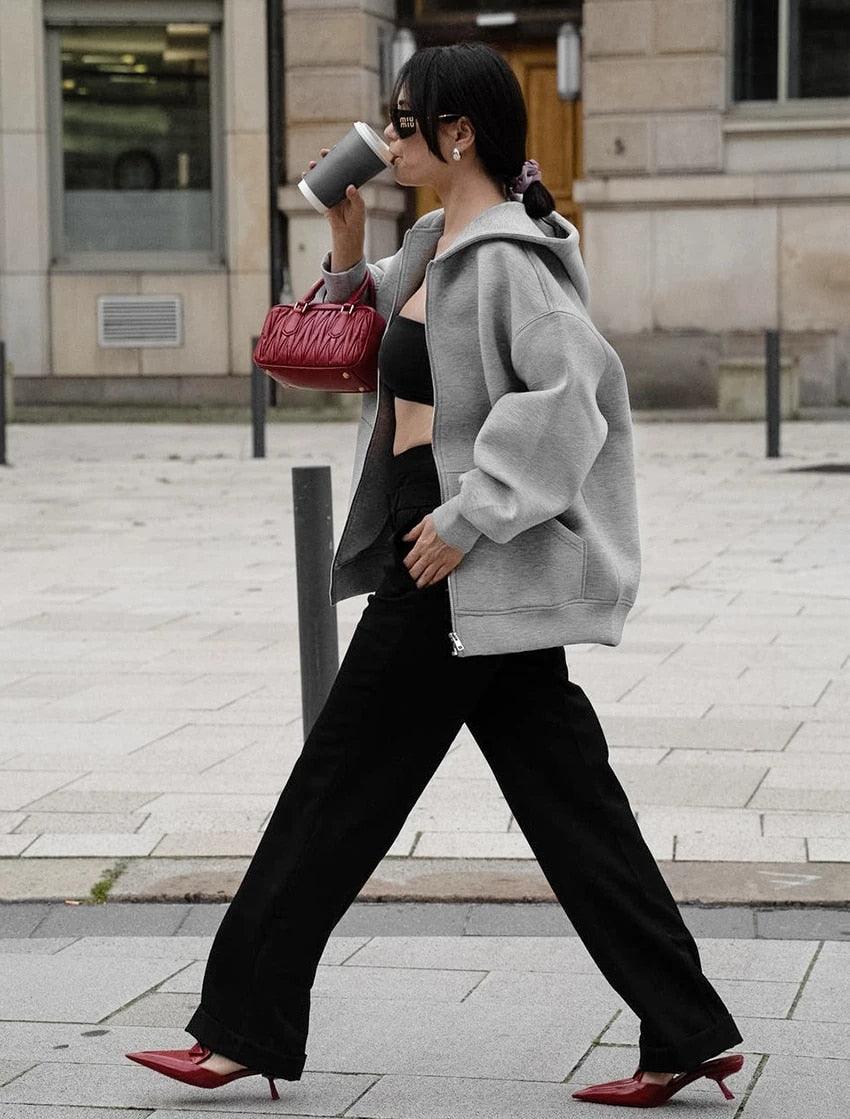 Hochwertige warme Kapuzenweste für Damen