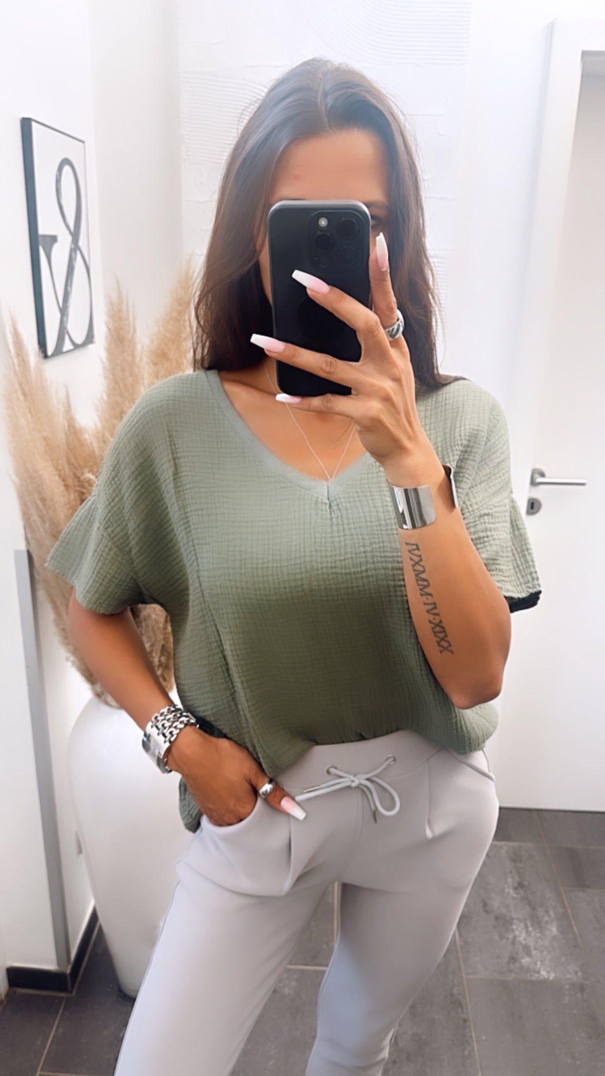 T-shirt, weiter Schnitt / khaki Art. 6857