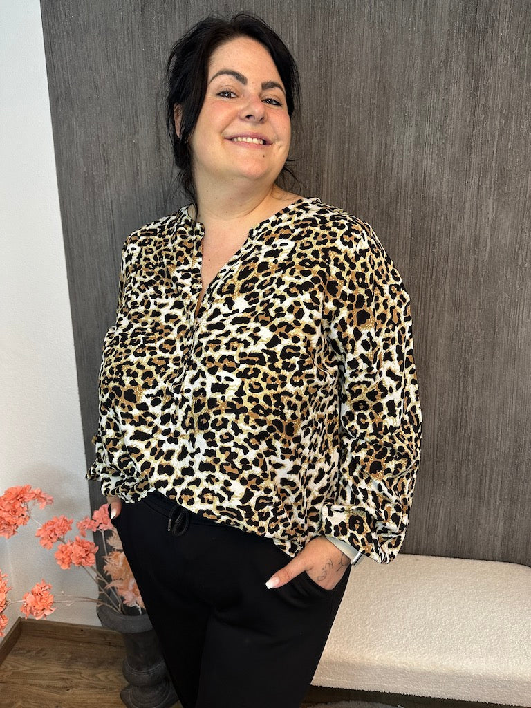 Bellachicha en look Lion en viscose