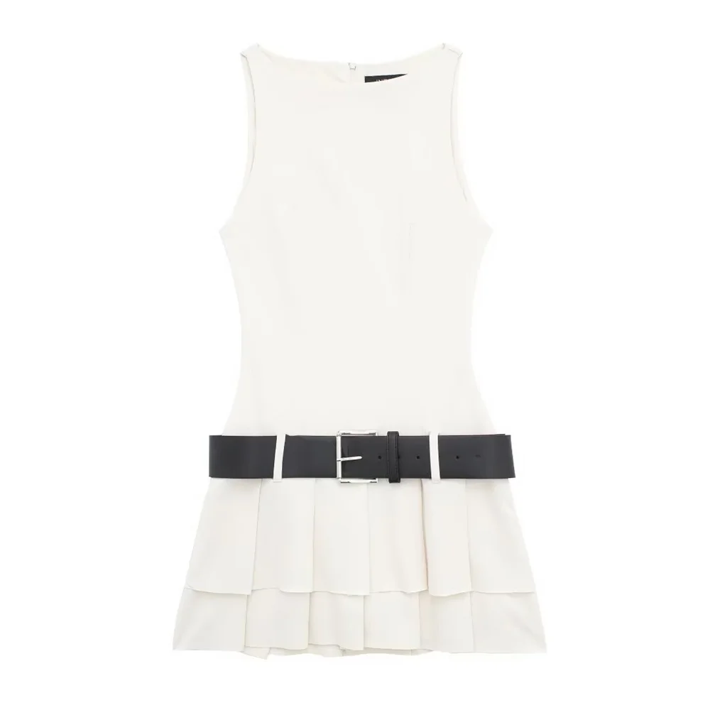 Bellachicha - Slim Fit - Plissee - Sommer