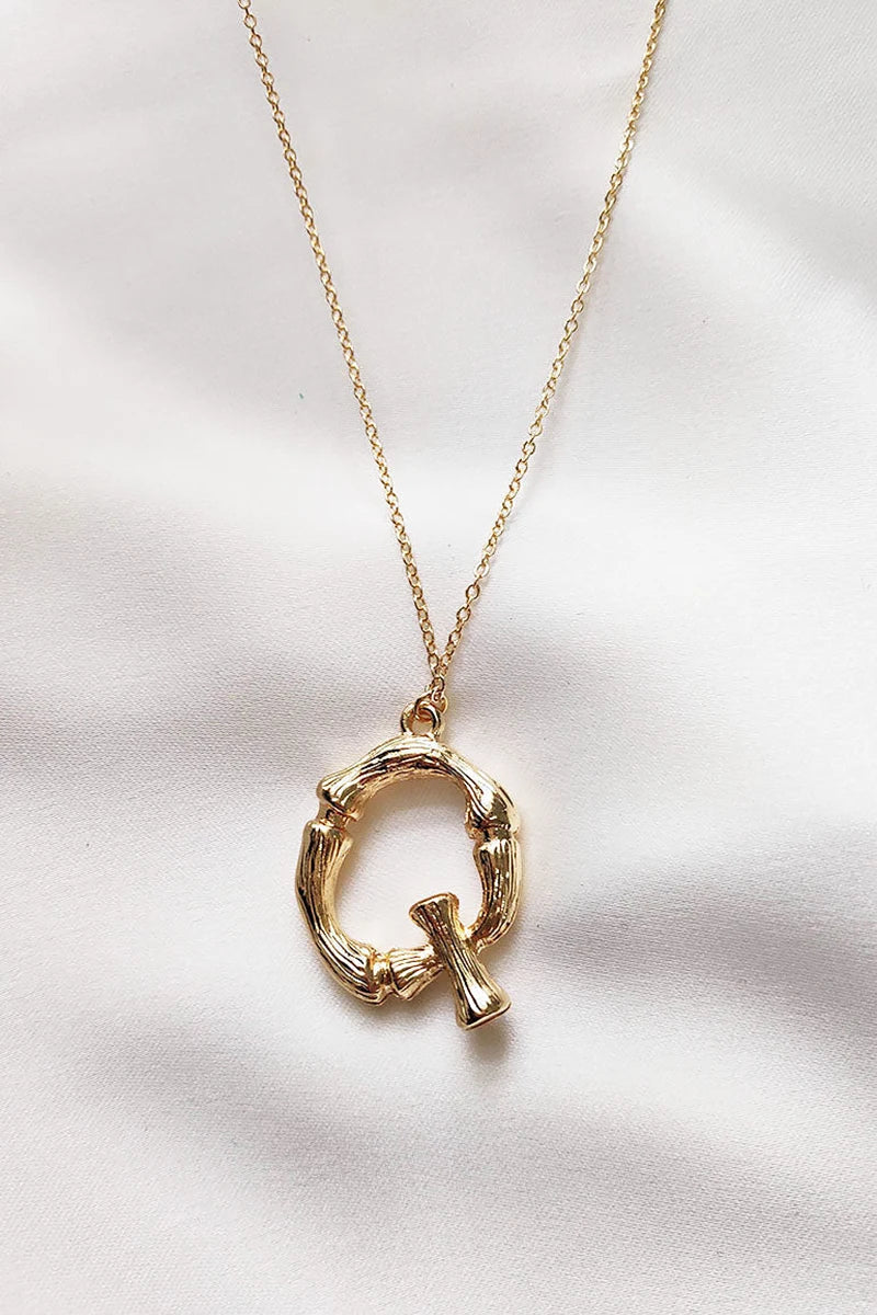 Collier avec lettres PT