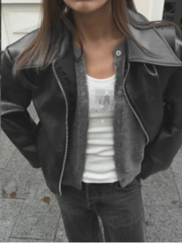 Aya | Veste vintage en cuir PU pour femme avec col à revers