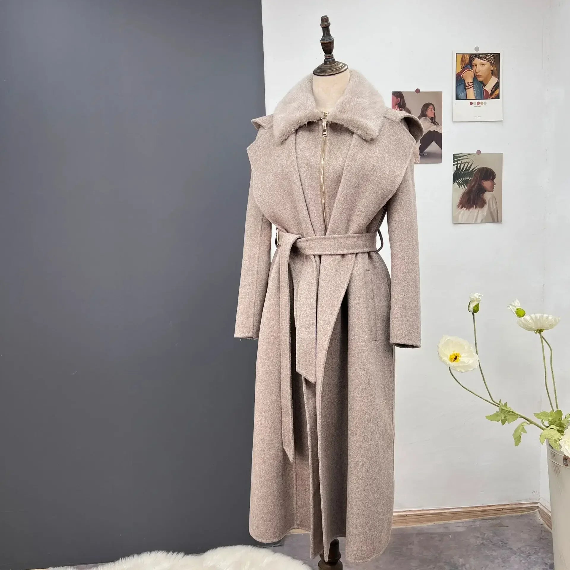 Wehlia | Veste d'hiver pour femme avec col et capuche en fourrure de vison véritable