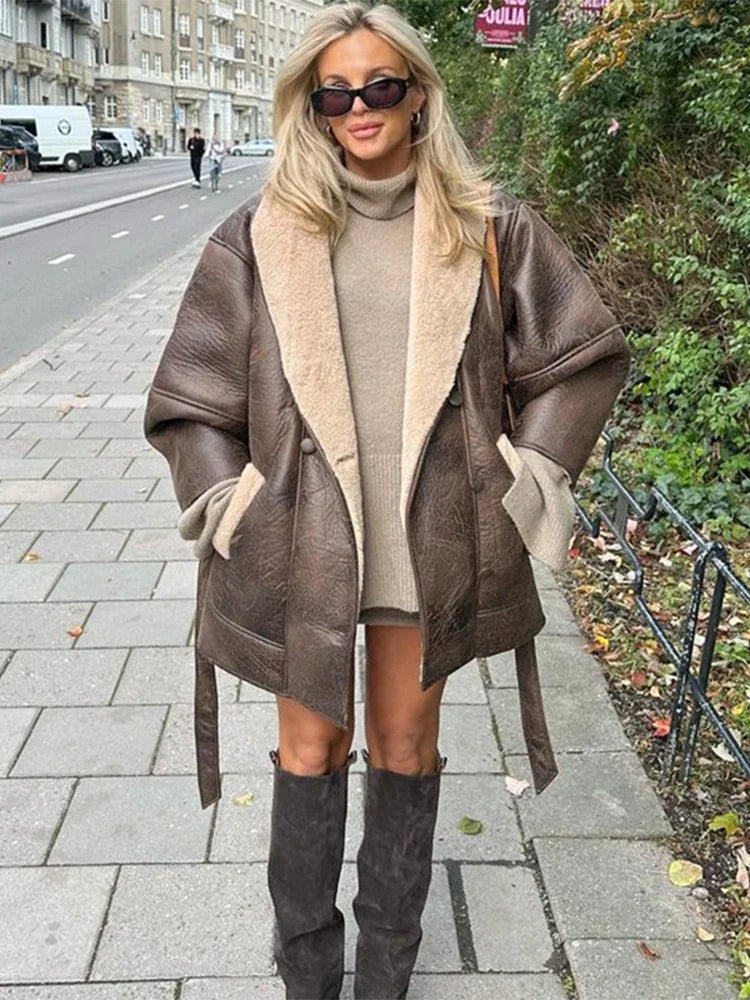 Glorian | Kragen Lederjacke für Frauen
