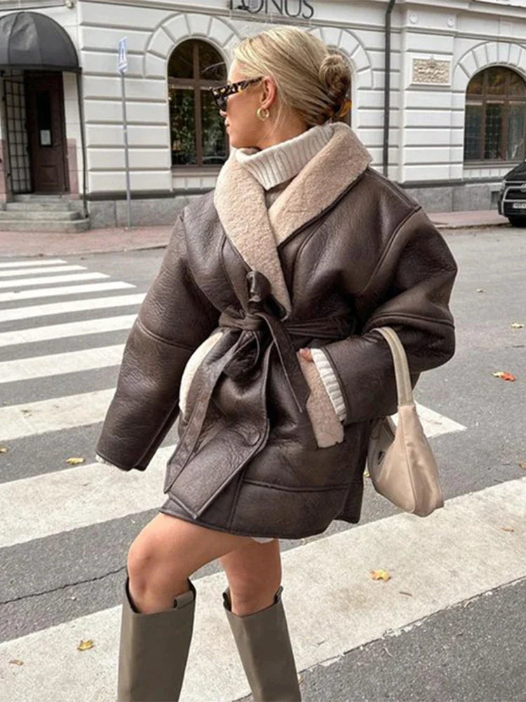 Glorian | Kragen Lederjacke für Frauen