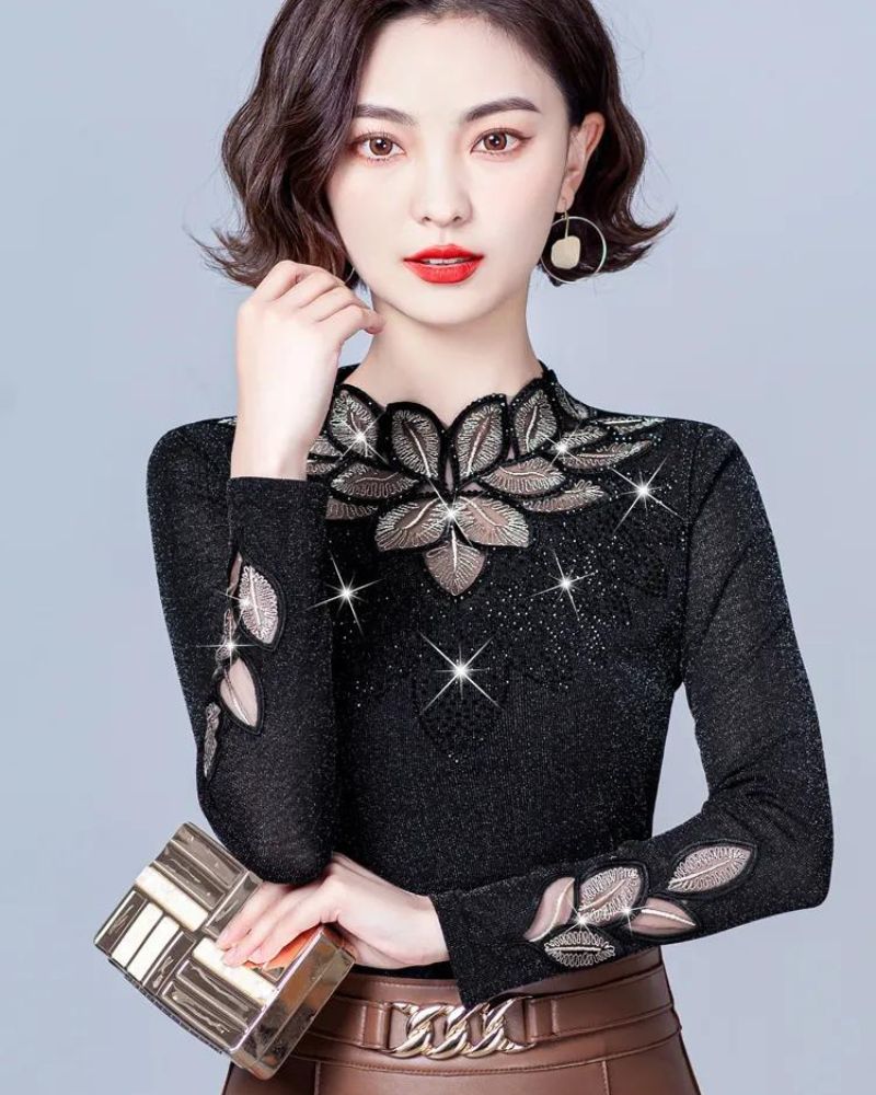 Elegante Spitzenoberteile