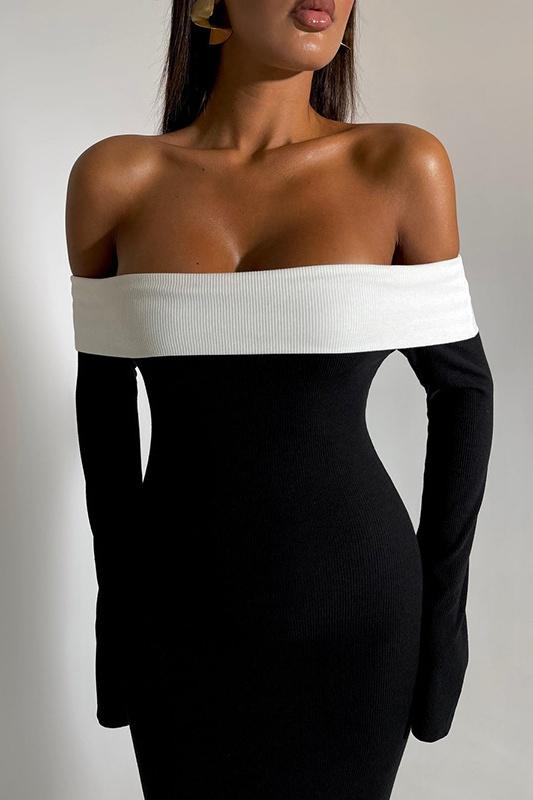 Aeris schulterfreies Maxi-Strickkleid