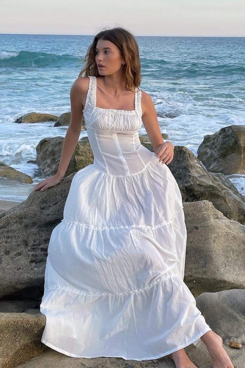 Anastasia – Robe longue semi-transparente à volants