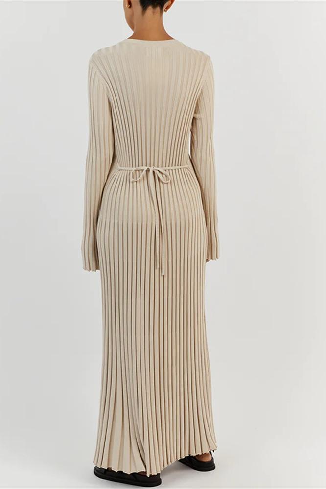 Antonia – Geripptes, ausgestelltes Maxi-Strickkleid