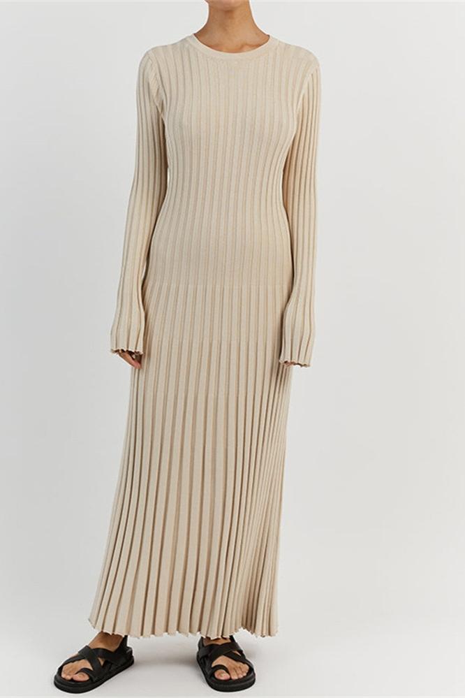 Antonia – Geripptes, ausgestelltes Maxi-Strickkleid