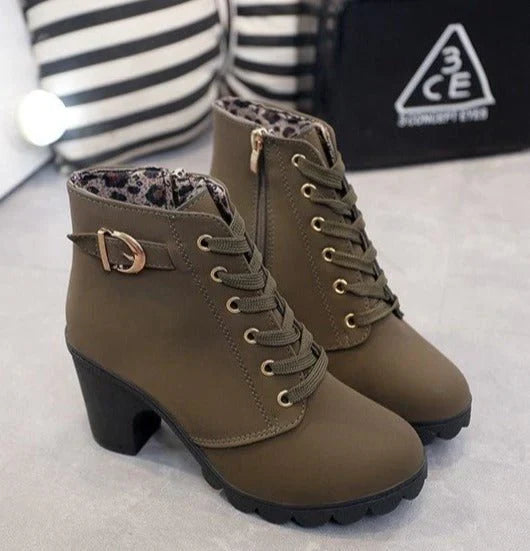 Ava - des bottines à lacets pour pimenter votre tenue d'automne