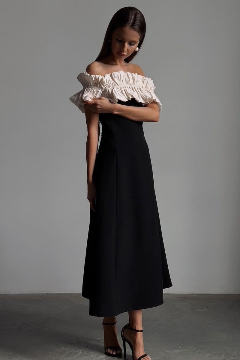 Bonnie – Schulterfreies Maxikleid mit Rüschen