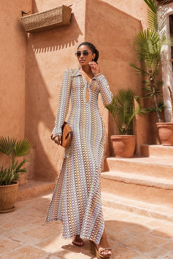 Dawn – Gehäkeltes Maxikleid mit V-Ausschnitt und Kragen