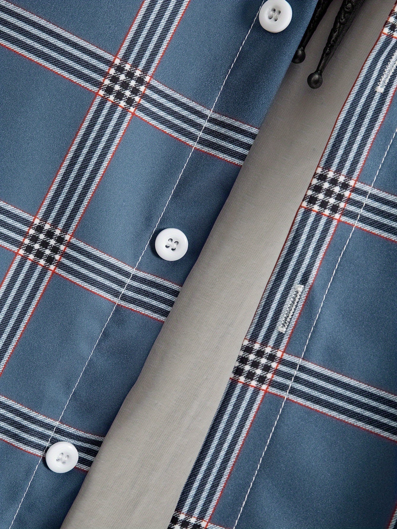 Chemise d'été décontractée avec style