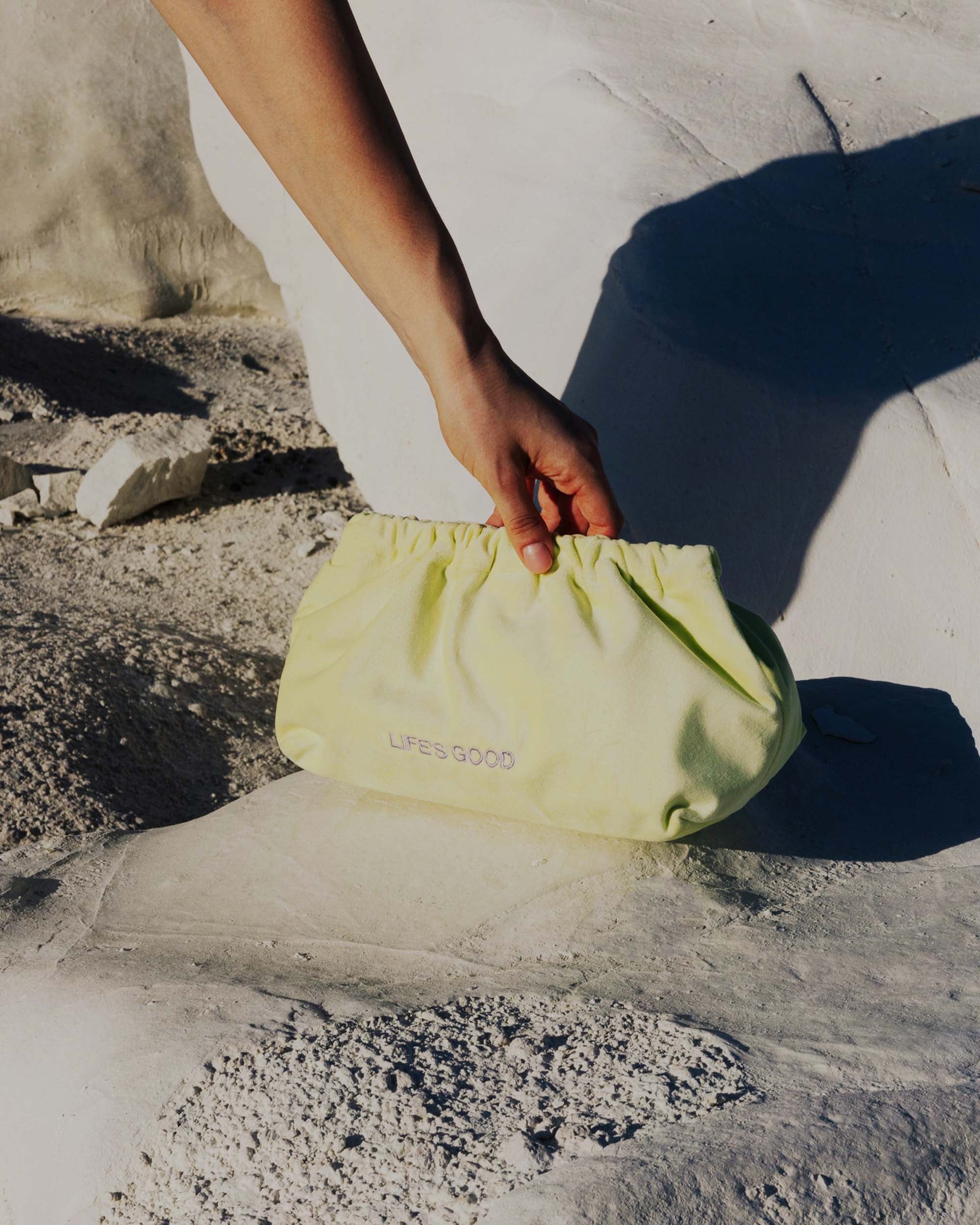 Vibes - Pochette en velours
