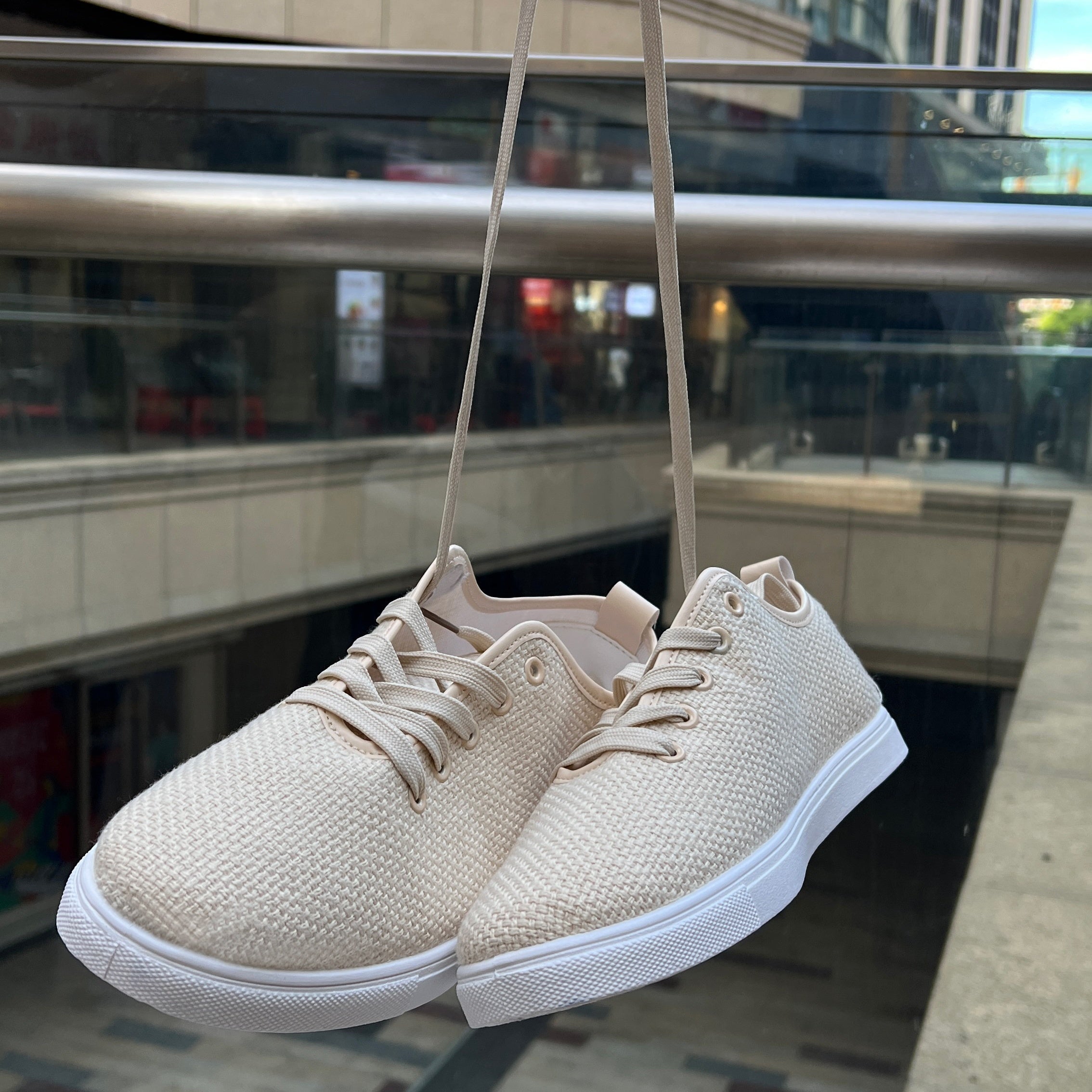 Beige Ultraleichte Freizeitschuhe