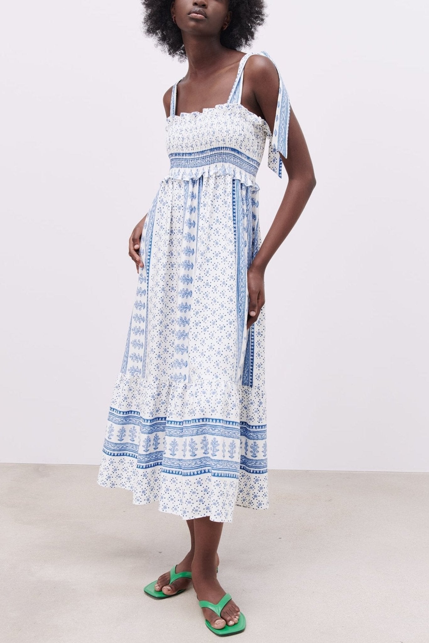 Bedrucktes Midikleid „Helga“ mit gerafften Trägern