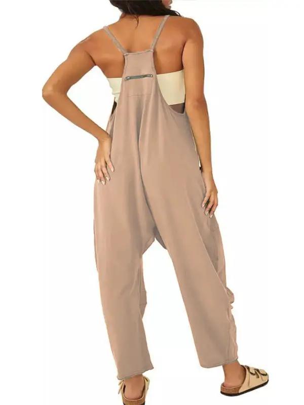 Lässiger, einfarbiger Jumpsuit mit V-Ausschnitt und Hosenträgertaschen für Damen