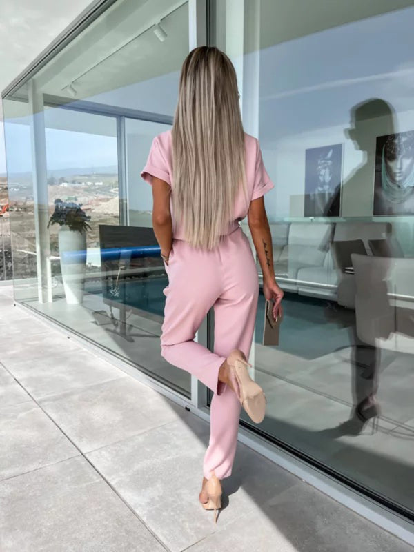 Kurzärmliger Jumpsuit mit V-Ausschnitt, Einstecktasche und elastischer Taille zum Binden in Bleistifthosen