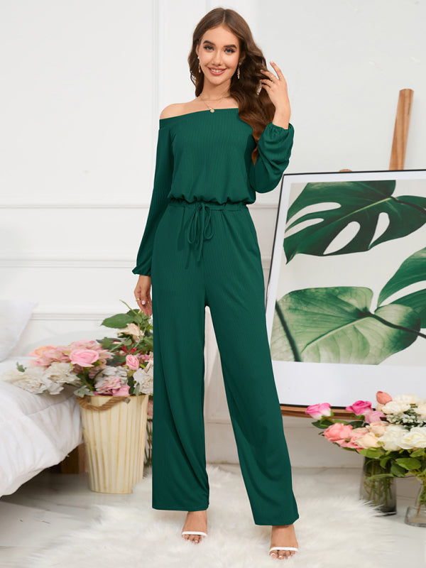 Einschultriger, langärmliger Jumpsuit mit schmaler Taille und weitem Bein