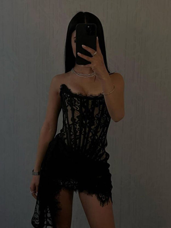 Lorélia | Mini-robe corset en dentelle élégante