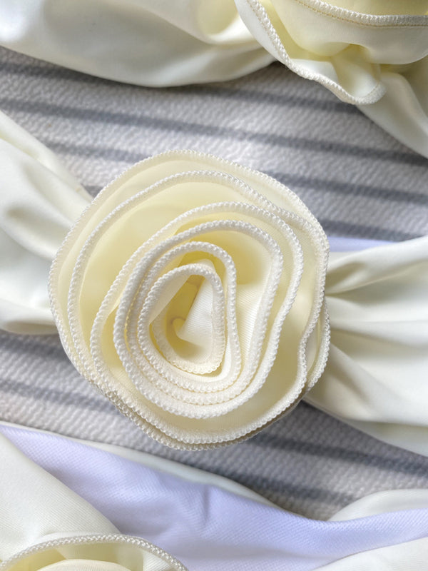 Neuer einfarbiger, sexy, dreidimensionaler, einteiliger Badeanzug mit Blumenmuster