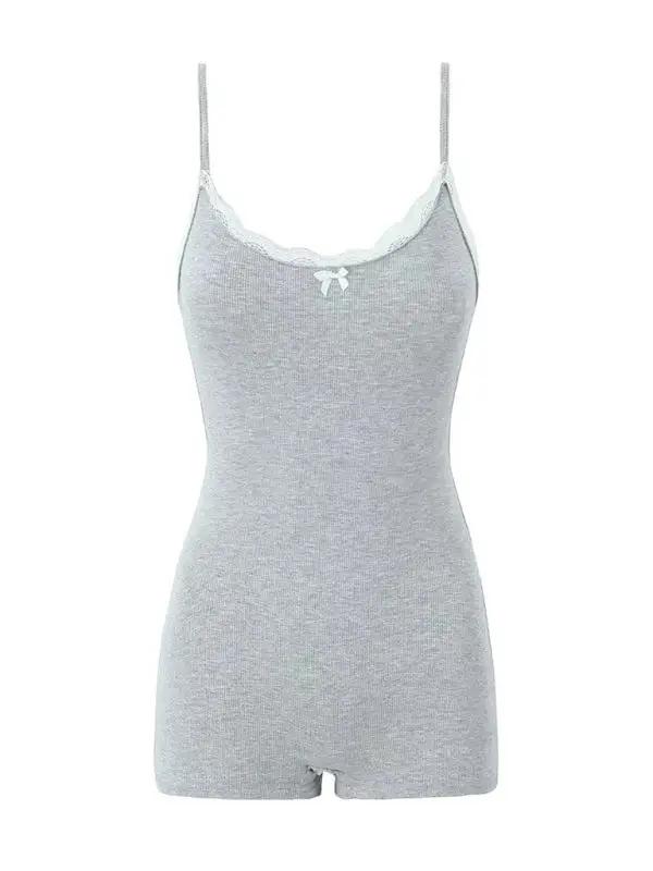 Neuer Jumpsuit aus Spitze mit U-Ausschnitt und Hosenträgern