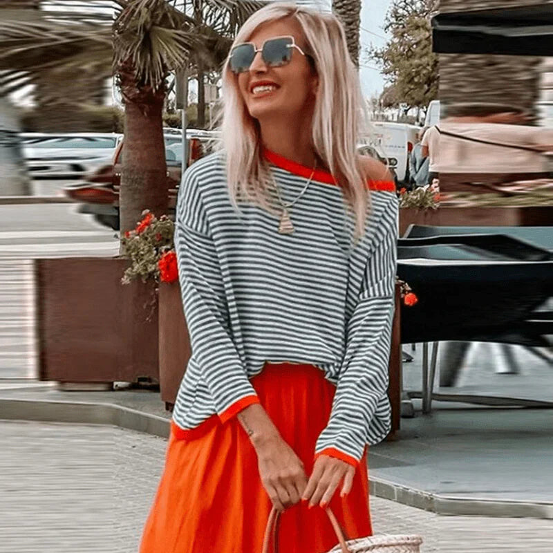 Riley - Pull rayé bleu avec bordure orange