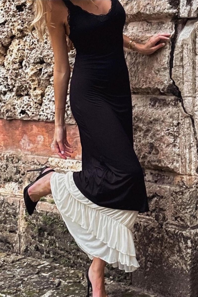 Irene Maxikleid mit V-Ausschnitt und Spitzenbesatz